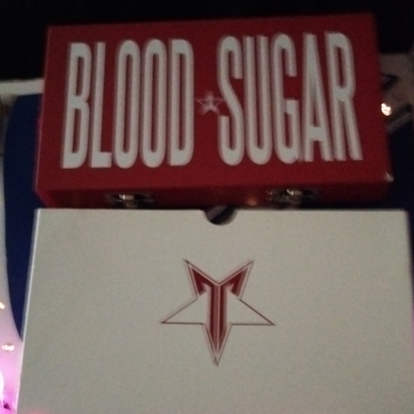 Jeffree Star 3 PIECE BLOOD SUGAR & MORE BUNDLE SET - Picture 3 of 9